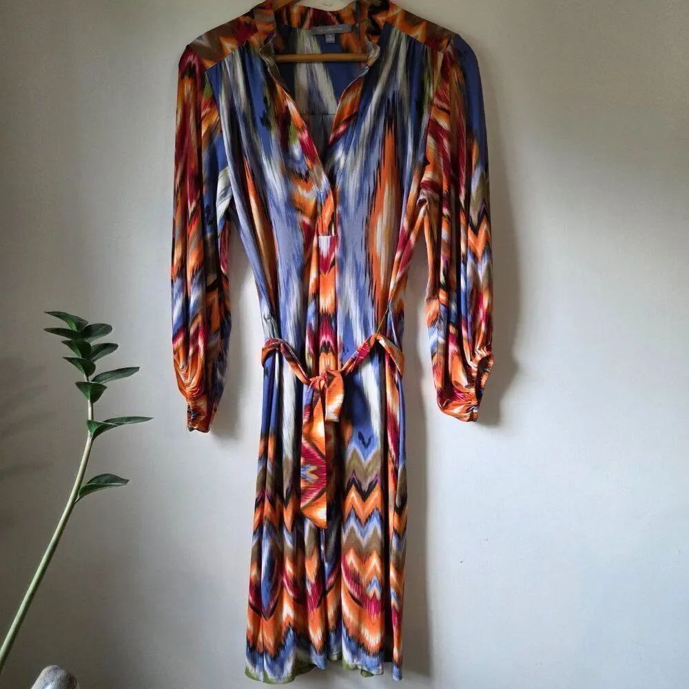 EUC NY COLLECTION 70s STYLE LONGSLEEVES V NECK SHORT BELTED DRESS SZ M